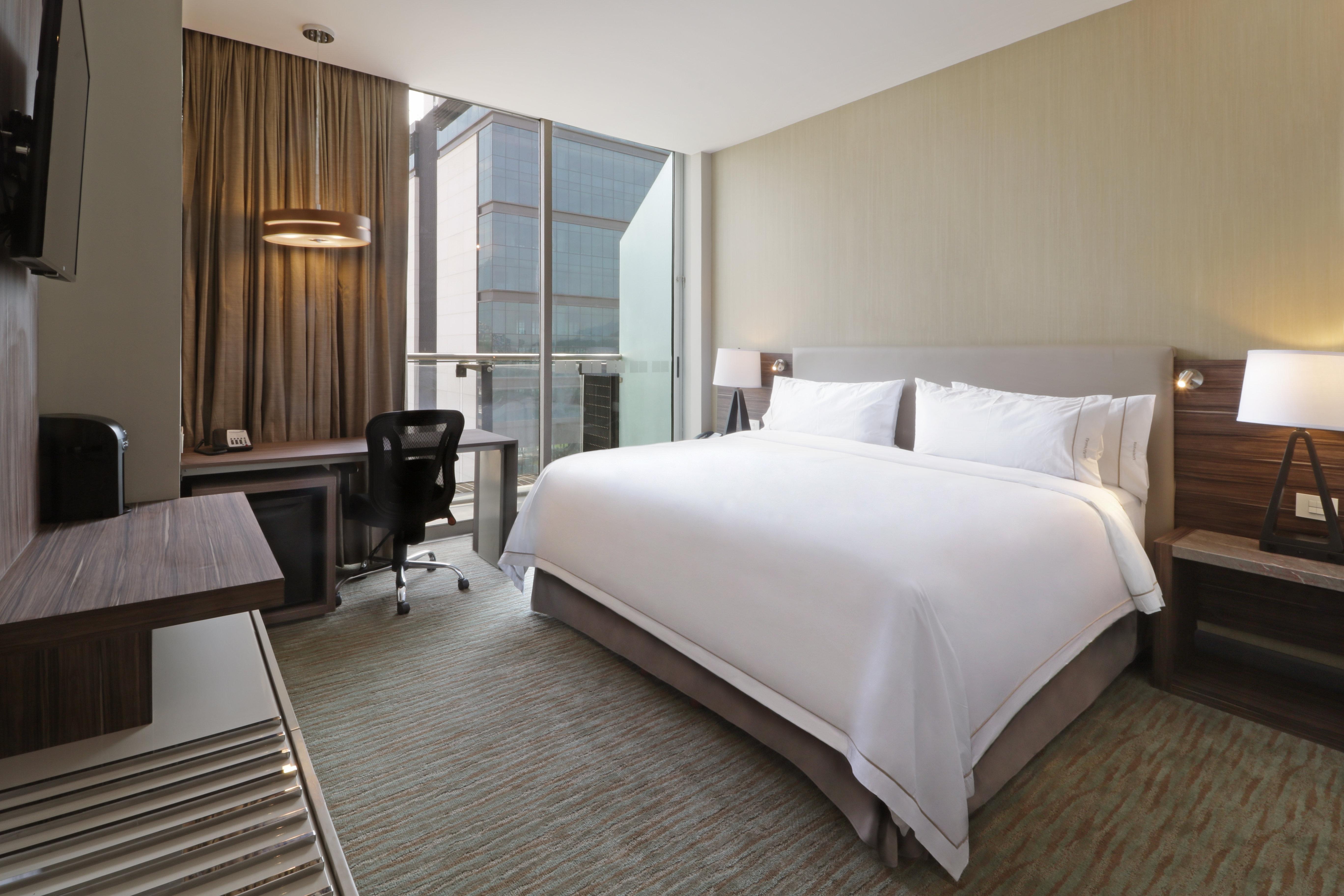 Holiday Inn Express & Suites Monterrey Valle By Ihg San Pedro Garza Garcia Екстериор снимка