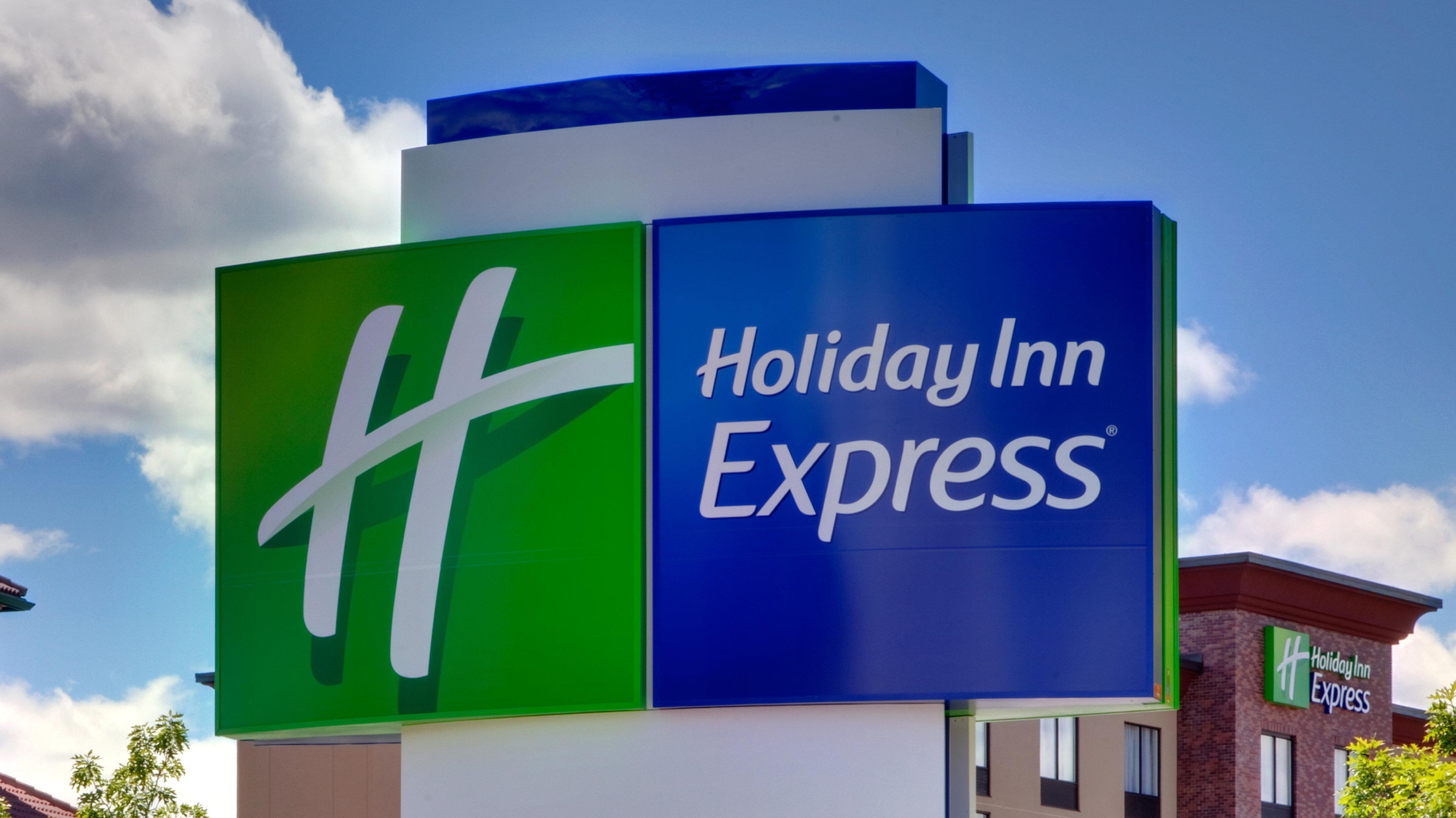 Holiday Inn Express & Suites Monterrey Valle By Ihg San Pedro Garza Garcia Екстериор снимка