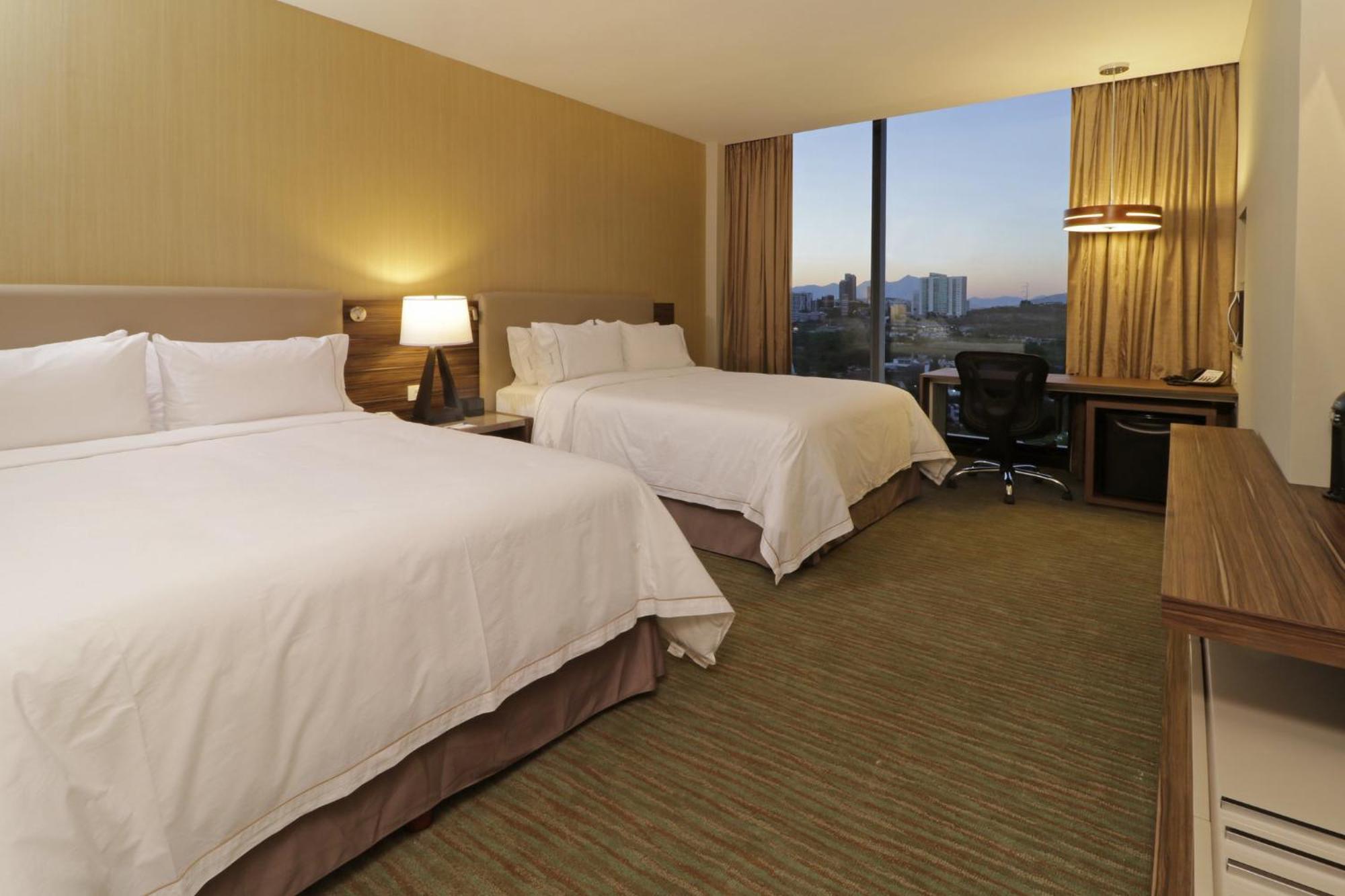 Holiday Inn Express & Suites Monterrey Valle By Ihg San Pedro Garza Garcia Екстериор снимка